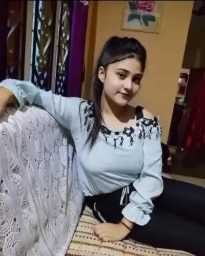 Call Girls Service in Trimurtee Nagar