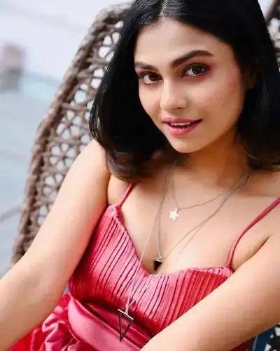 Escort Service Trimurtee Nagar